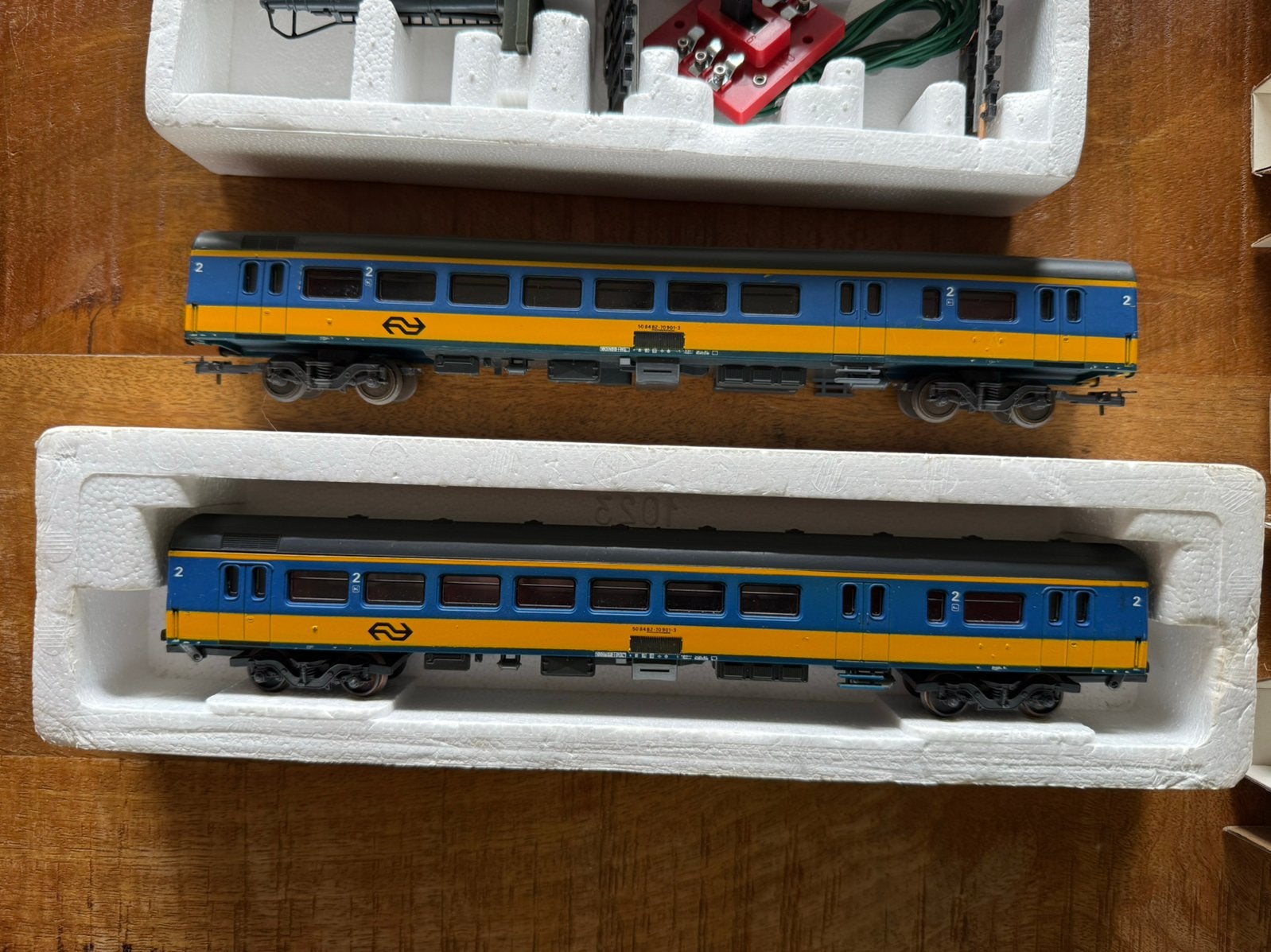 Grote set Lima NS rijtuigen en Goederenwagons als nieuw, Hobby en Vrije tijd, Ophalen of Verzenden, Zo goed als nieuw, Gelijkstroom