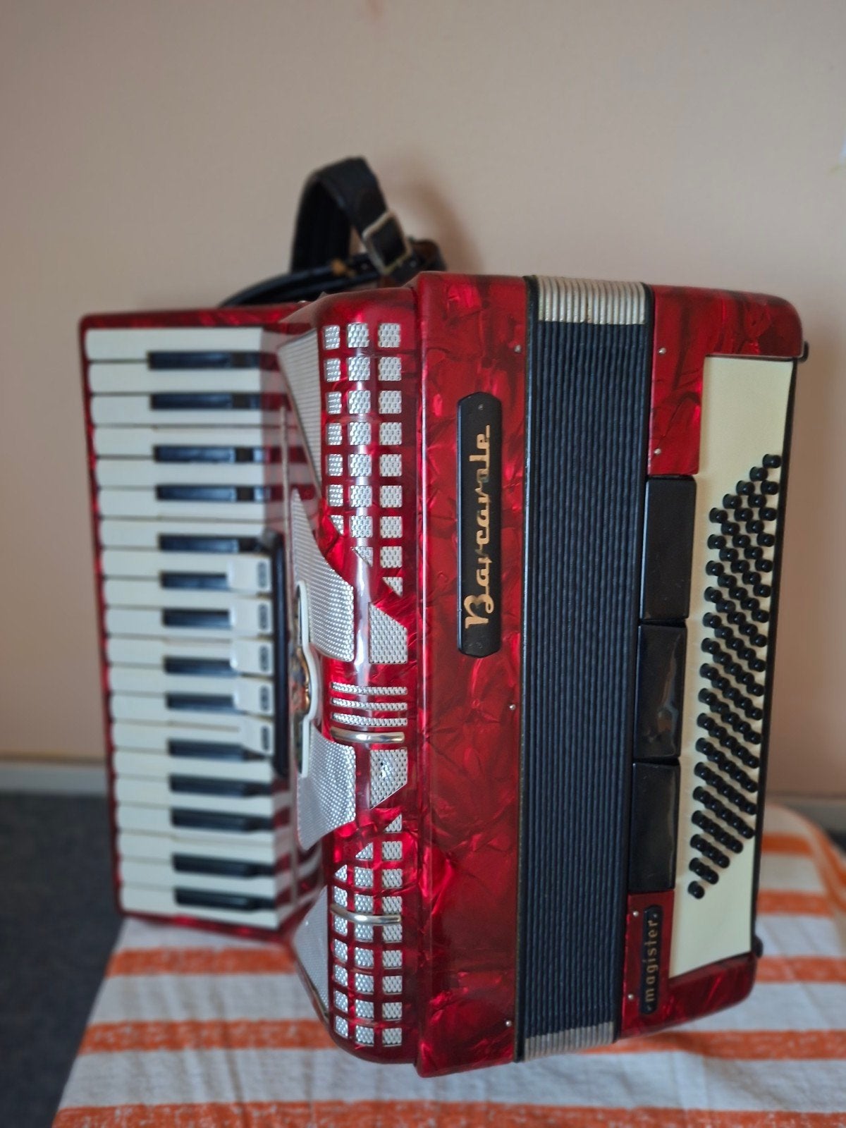 Barcarole accordeon, Gebruikt, Met riemen, Overige formaten, Toetsaccordeon