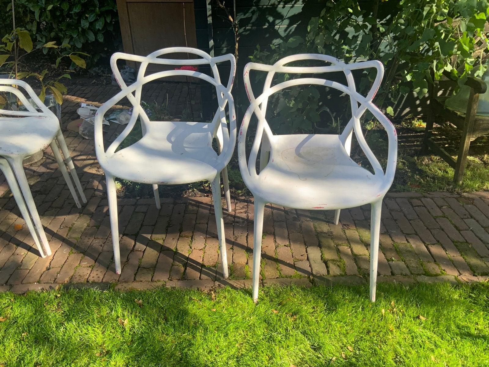 Witte tuinstoelen (grondverf), Tuin en Terras, Ophalen, Gebruikt, Kunststof, Stapelbaar