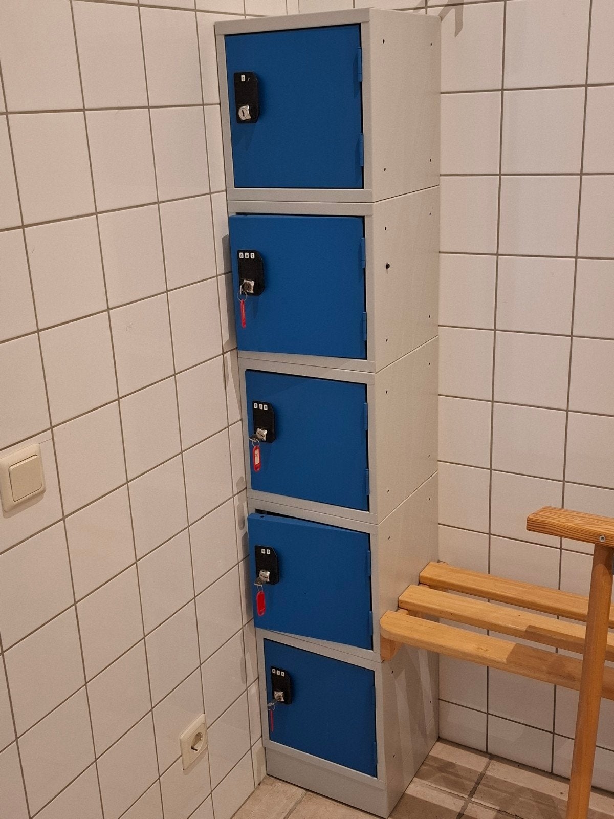 Lockerkasten  kleedkamer, Ophalen, Gebruikt