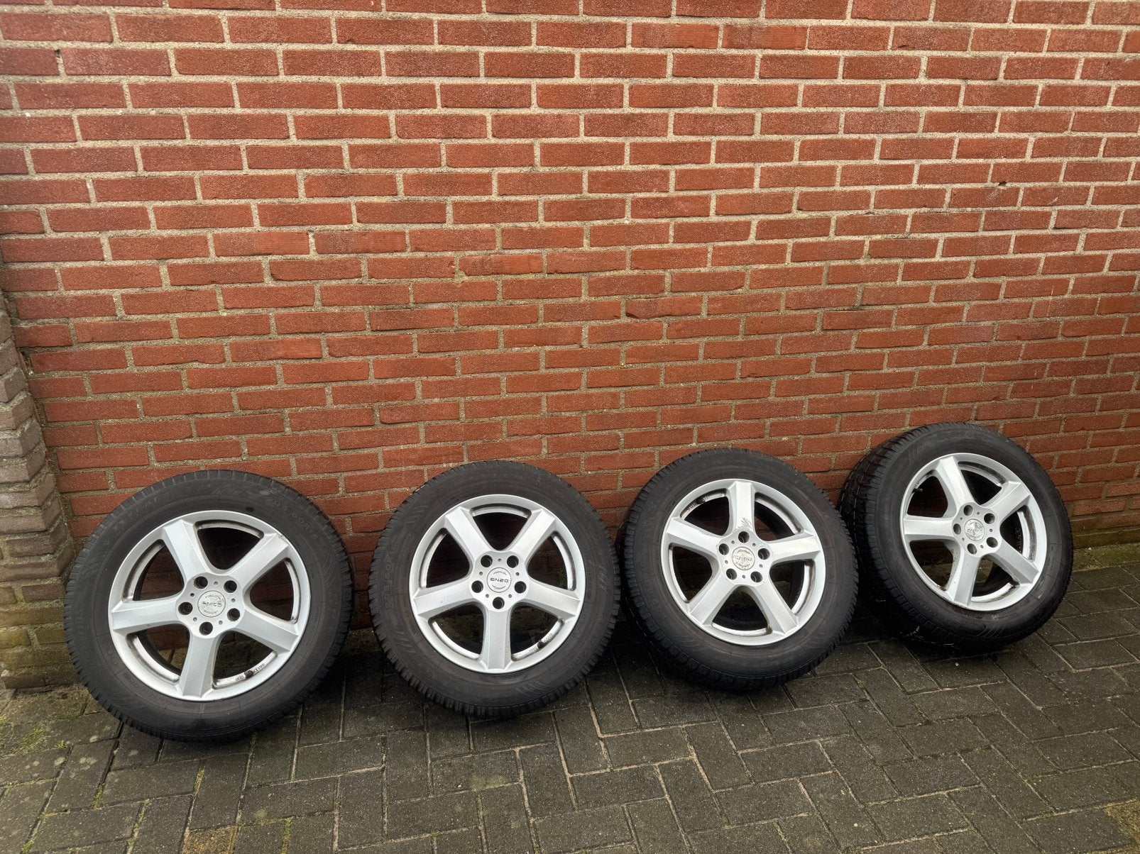 Set Dunlop Winterbanden met Enzo Velgen 205/60R16 16 inch, Auto-onderdelen, Banden en Velgen, Ophalen, Gebruikt, 16 inch, Banden en Velgen