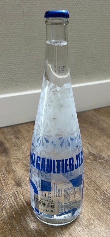 Twee Jean Paul Gaultier Evian Waterflessen, Ophalen of Verzenden, Zo goed als nieuw