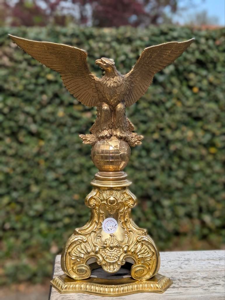 Bronzen adelaar €150. 37x47 cm. Eind vorig eeuw, Ophalen