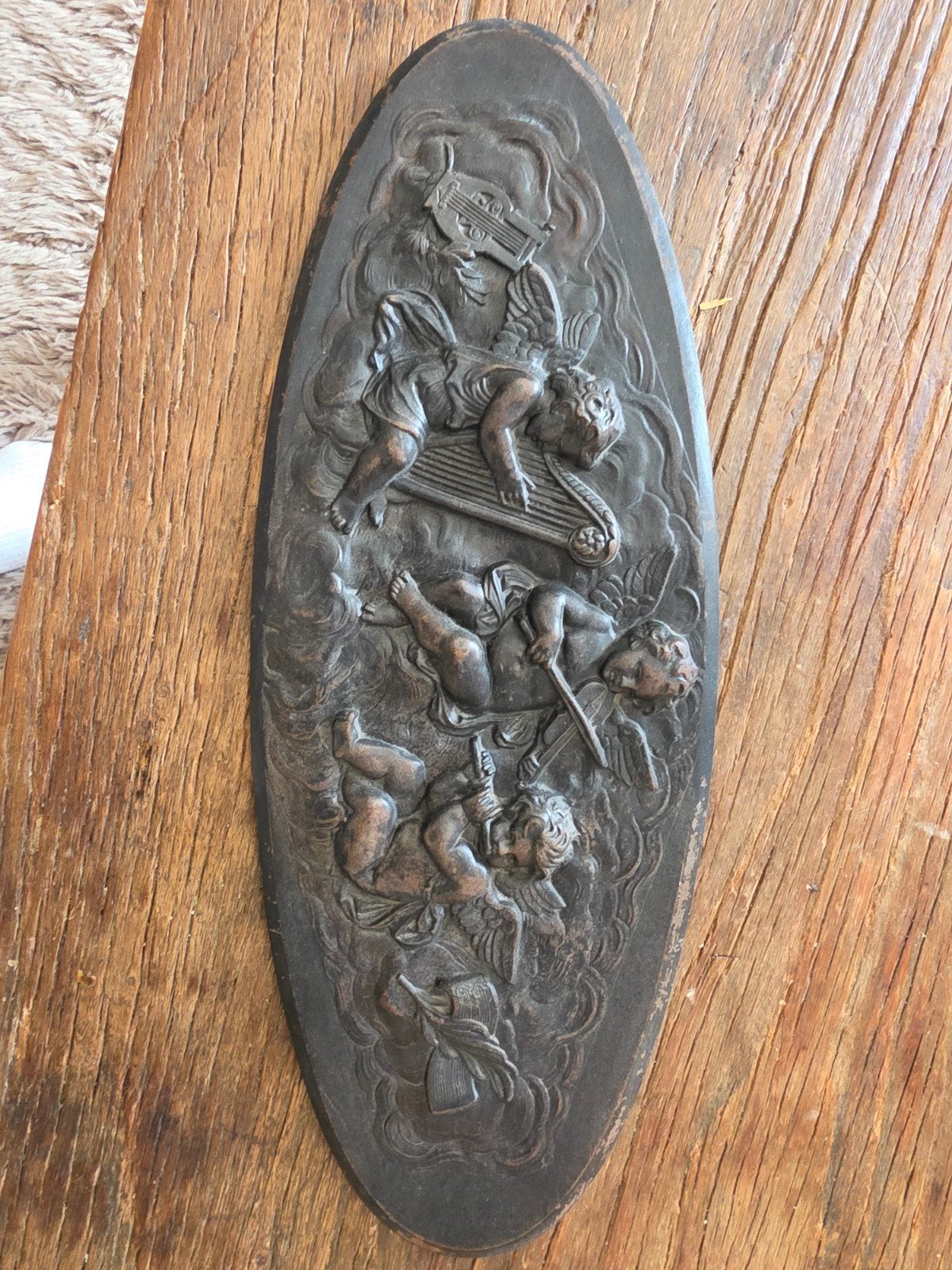 Antiek houten Reliëf met Putti en Muziekinstrumenten, Antiek en Kunst, Ophalen, Overige onderwerpen, Handgemaakt, Wanddecoratie