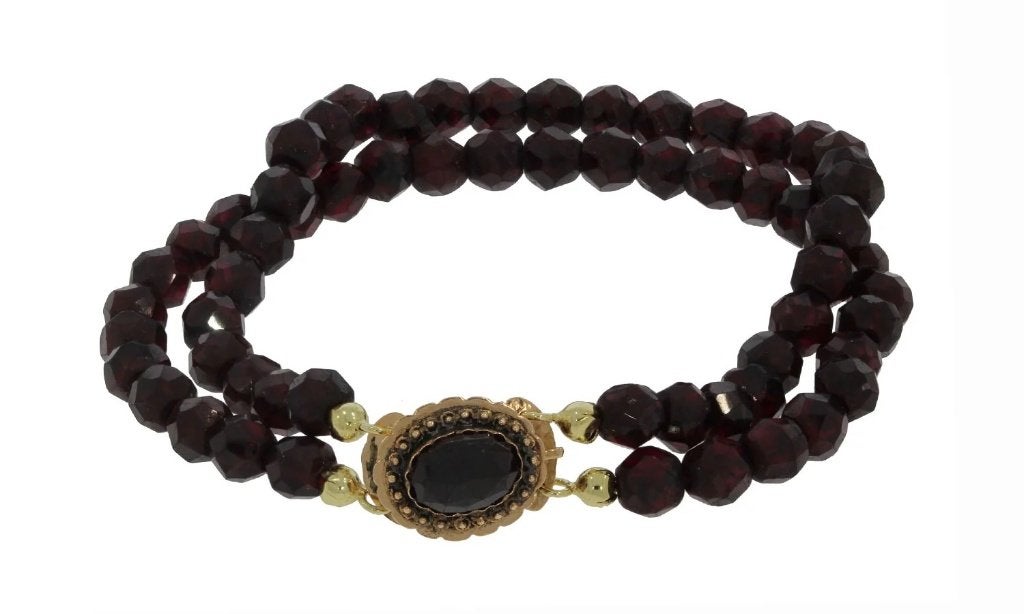 Granaten 2-strengs armband 14k gouden filigrain sluiting