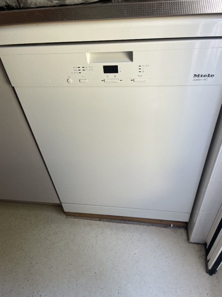 Miele Vaatwasser Jubilee aanschafdatum 2018, Witgoed en Apparatuur, Vaatwasmachines, Ophalen, Gebruikt, Minder dan 85 cm, Eco programma