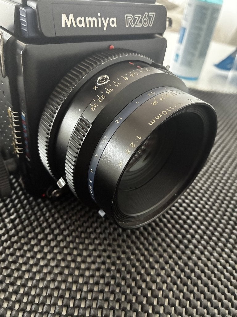 Mamiya rz67 with 110mm lens, Fotograaf