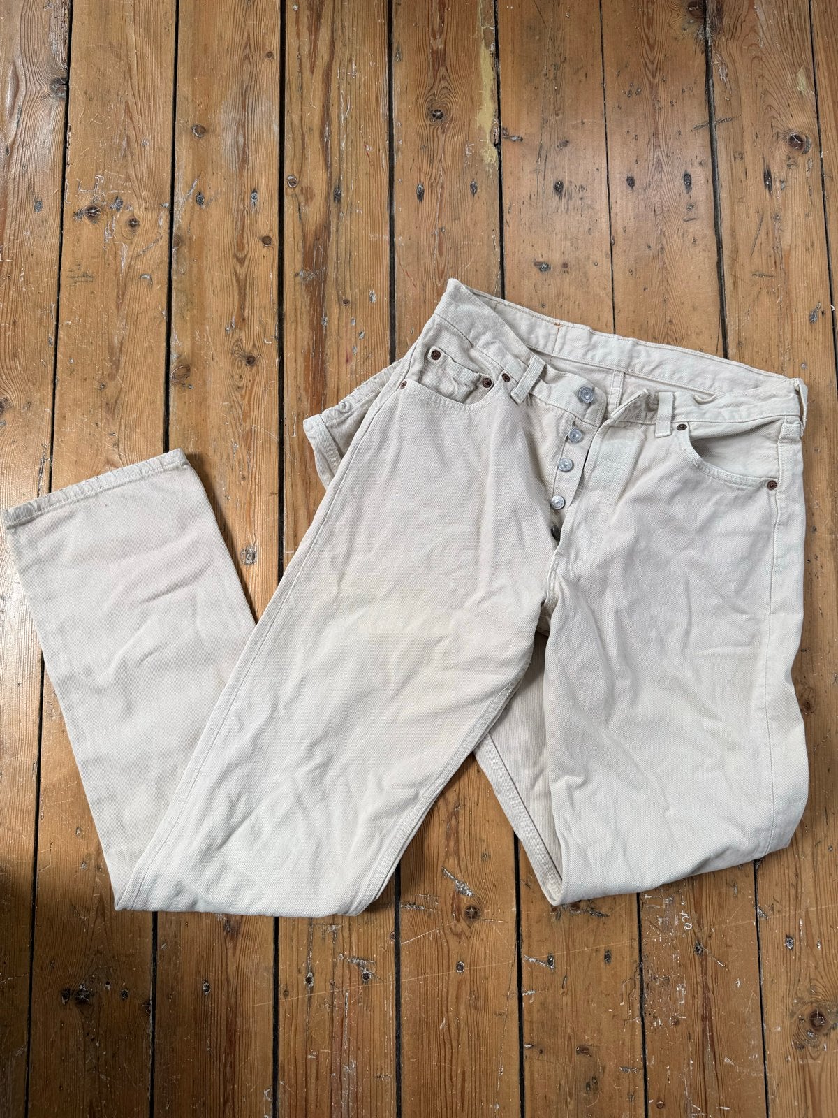 Levi's beige straight broek maat S, Ophalen of Verzenden, Gedragen, Overige kleuren, W27 (confectie 34) of kleiner