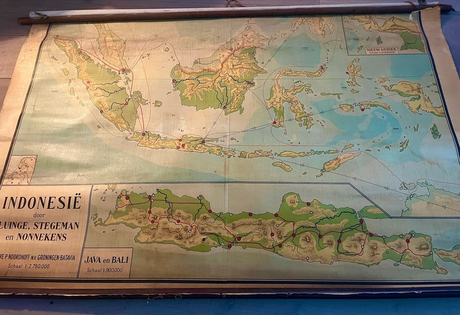 Vintage Wandkaart Indonesië - Luinge, Stegeman & Nonnekens, Boeken, Atlassen en Landkaarten, Ophalen, Overige gebieden, 1800 tot 2000