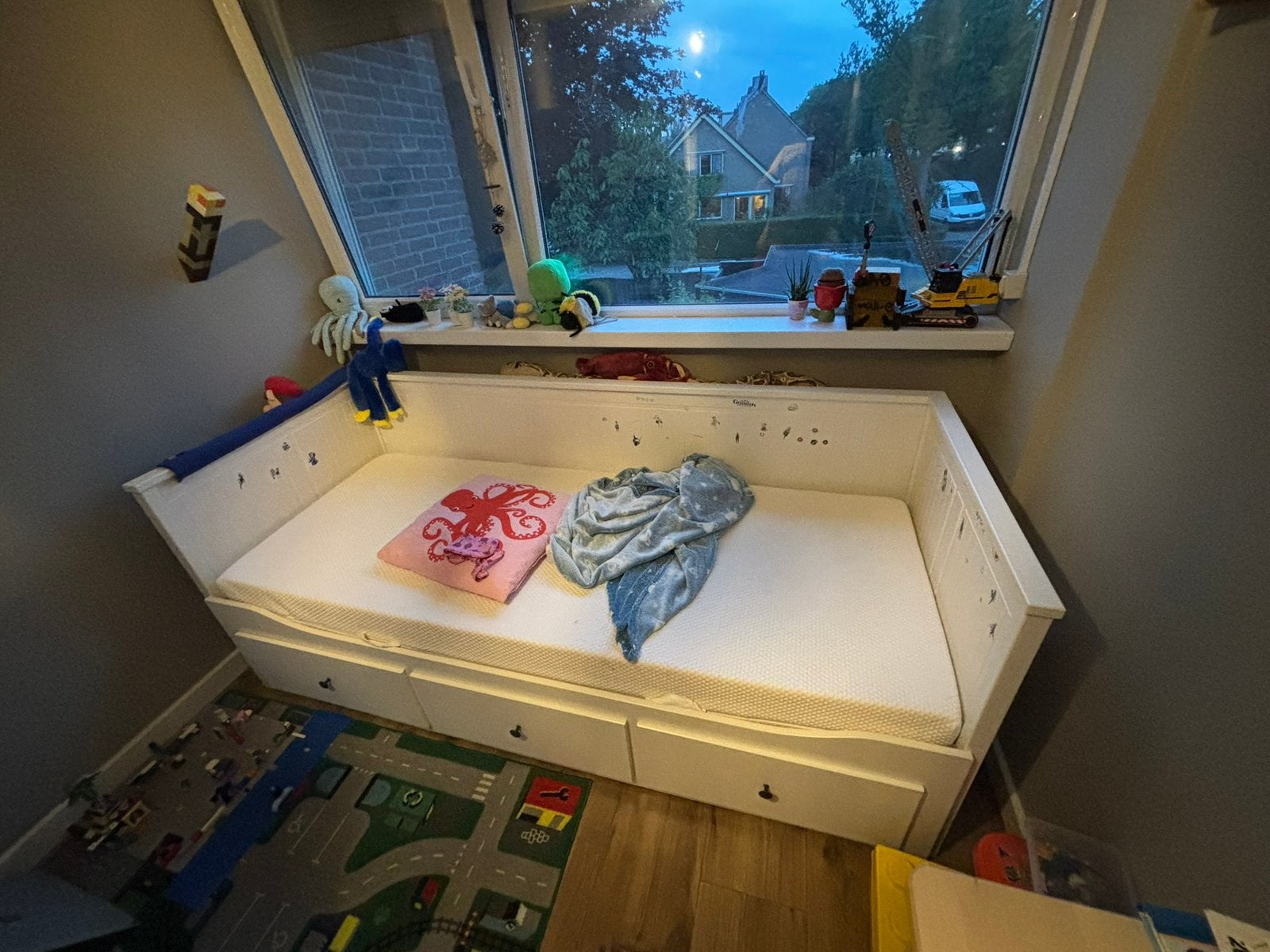 Ikea HEMNES bed, Huis en Inrichting, Slaapkamer | Bedden, Ophalen, Wit, Tweepersoons, 200 cm