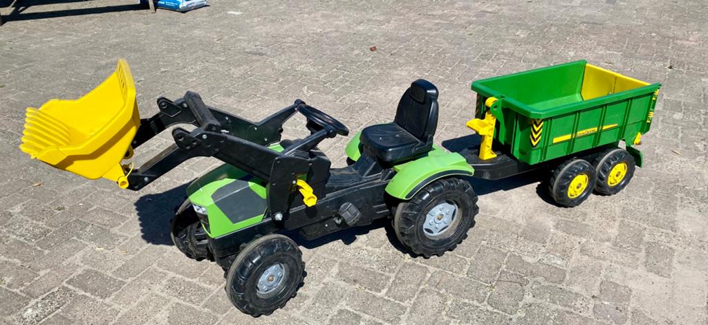 Mooie John Deere trap tractor, Kinderen en Baby's, Speelgoed | Buiten | Skelters, Ophalen, Zo goed als nieuw, Overige merken, Met kar of aanhanger