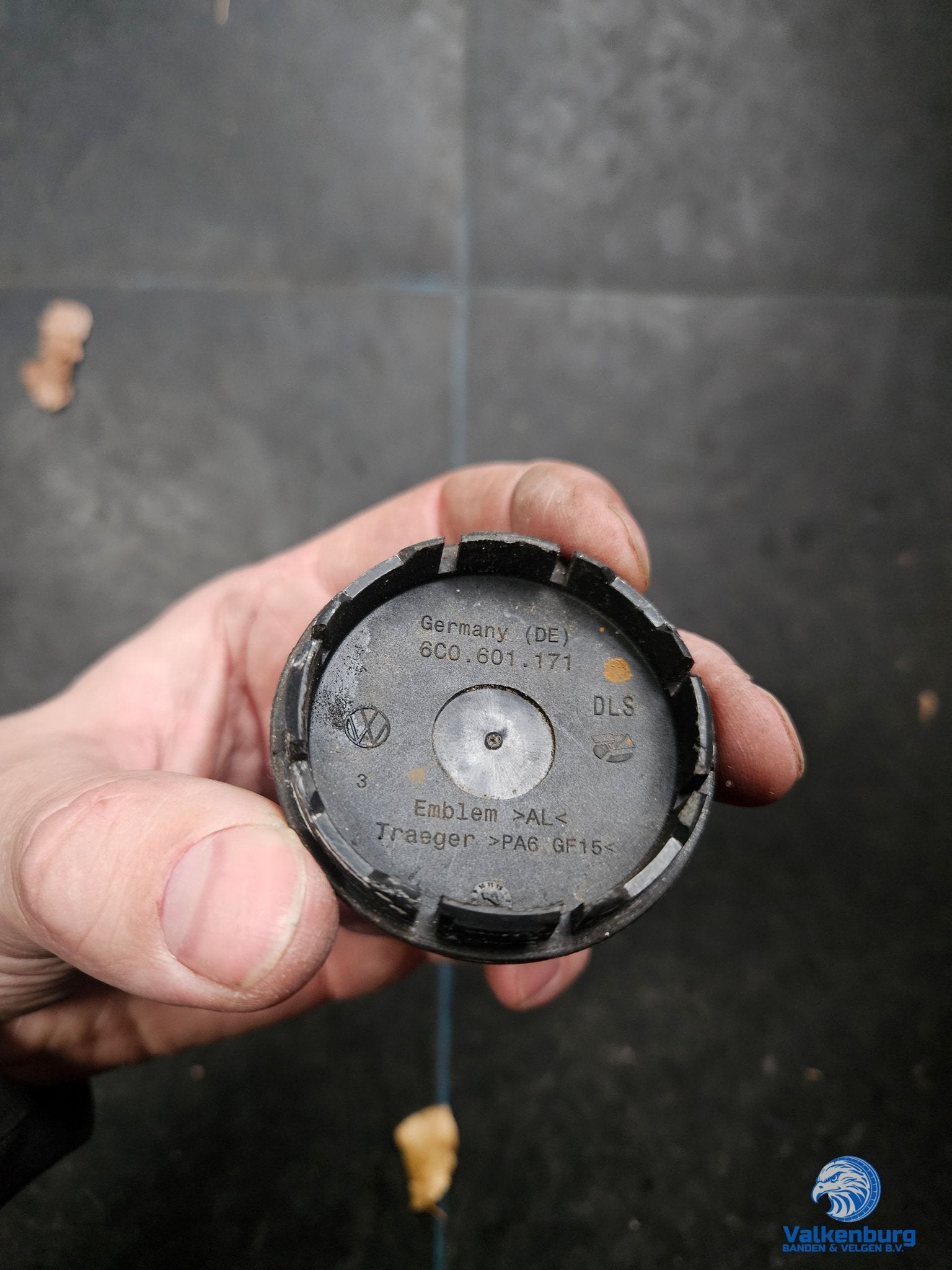 ORIGINELE VW Volkswagen POLO naafkap naafdop zwart, Gebruikt, -, Verzenden, -