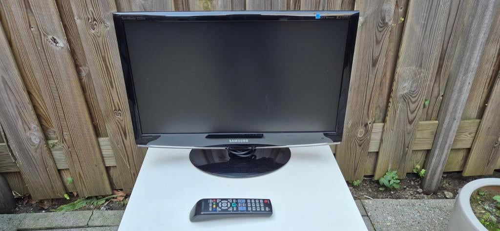 Samsung 23" tv/monitor, Ophalen, Gebruikt, 50 Hz, Samsung