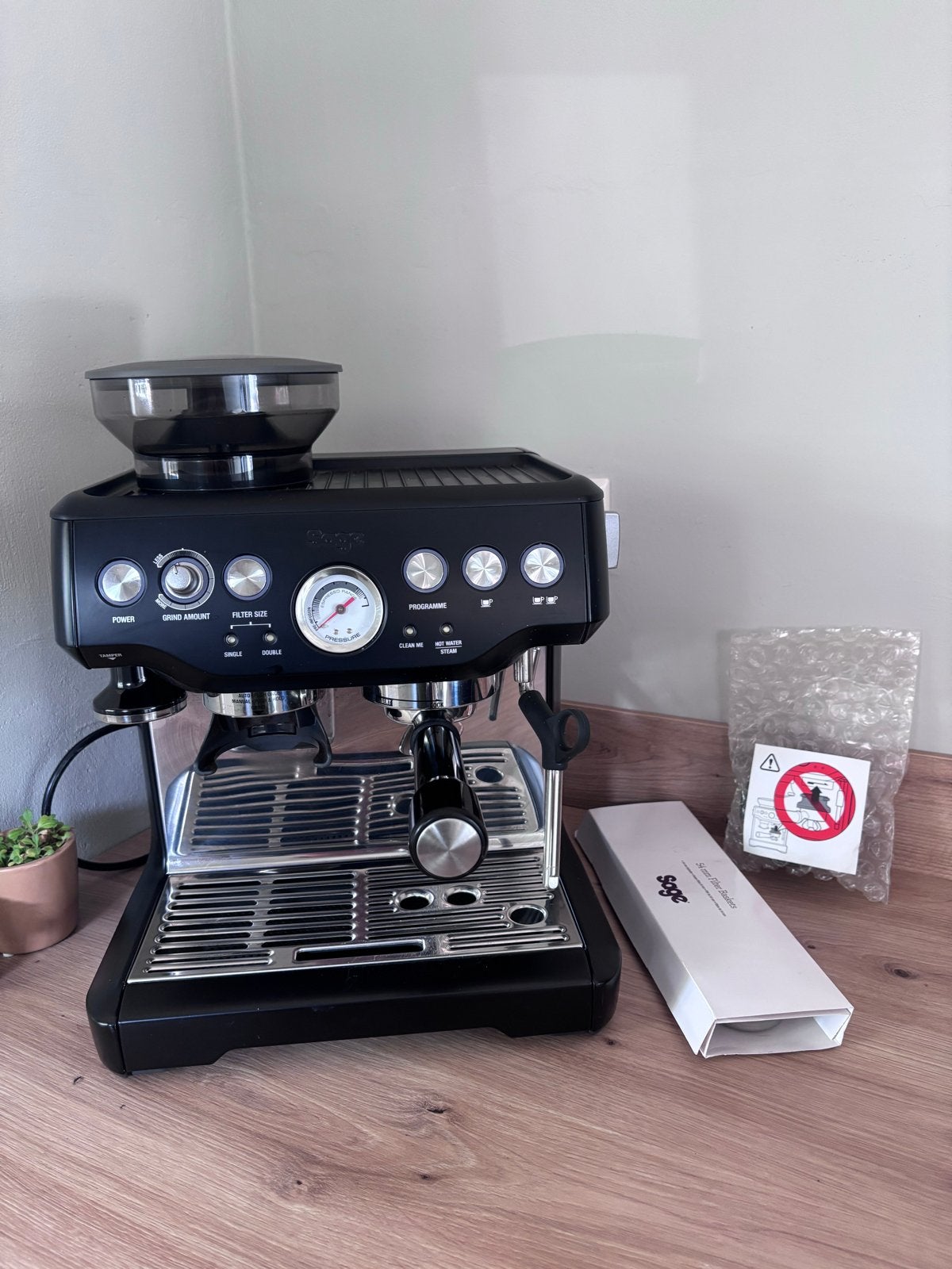 Sage Barista Express Espressomachine - Zo goed als nieuw, Espresso apparaat, Koffiebonen, Zo goed als nieuw, 2 tot 4 kopjes