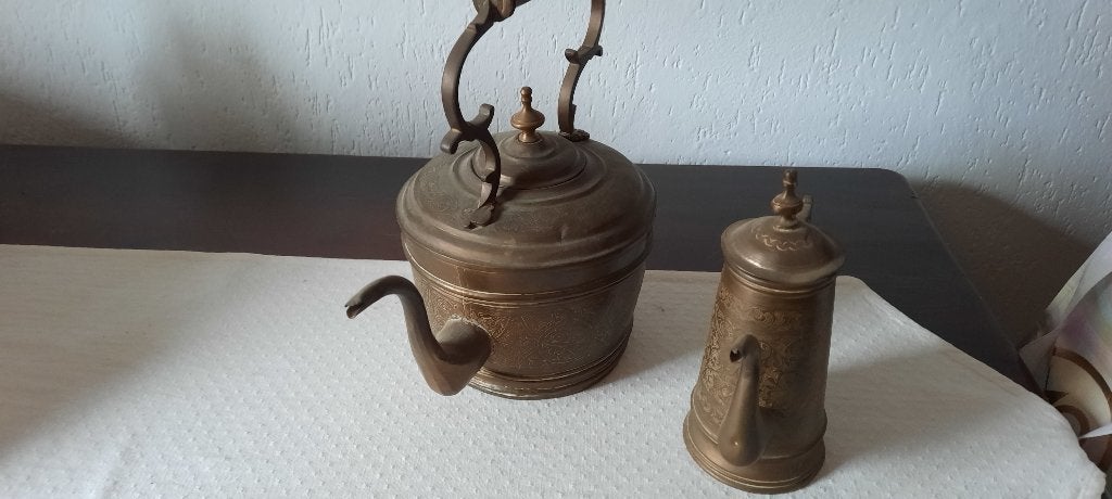 Antieke koperen ketels, Ophalen, Koper