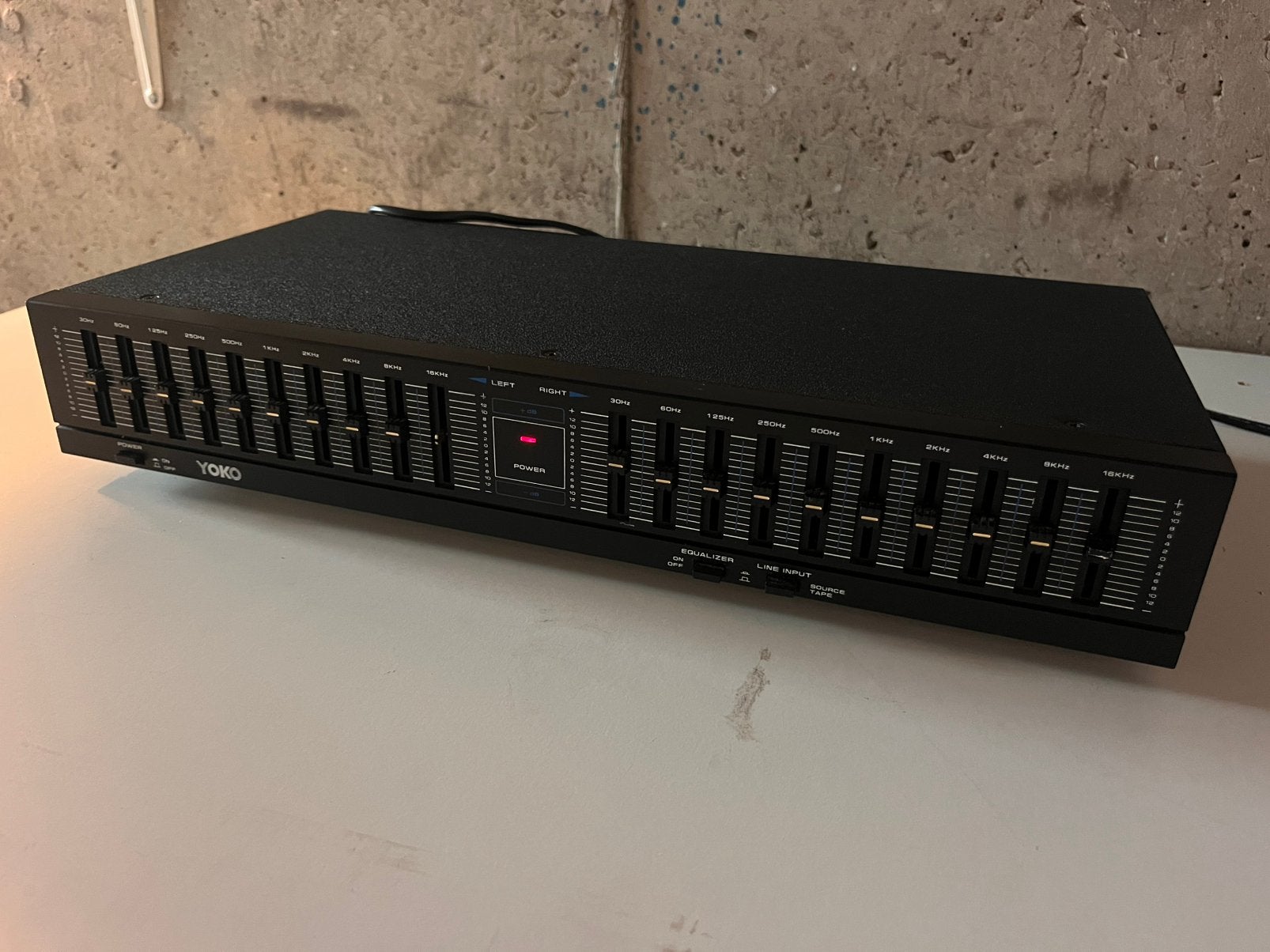Yoko Model 315-1 Stereo Graphic Equalizer (jaren 80), Ophalen of Verzenden, Zo goed als nieuw, Minder dan 60 watt, Overige merken