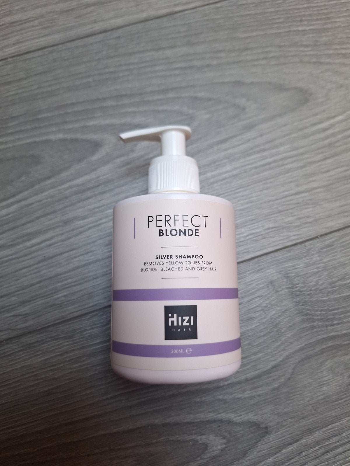 Hizi Hair Perfect Blonde Zilver Shampoo - 300ml, Ophalen, Nieuw, Shampoo of Conditioner