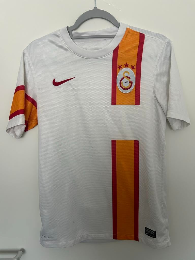 Galatasaray Uit Tenue 2012/13 - Voetbalshirt, Maat M, Ophalen of Verzenden, Zo goed als nieuw, Shirt