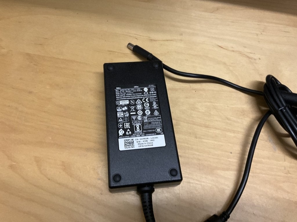 180 Watt Dell netadapter met snoer, Ophalen, Zo goed als nieuw, Dell.