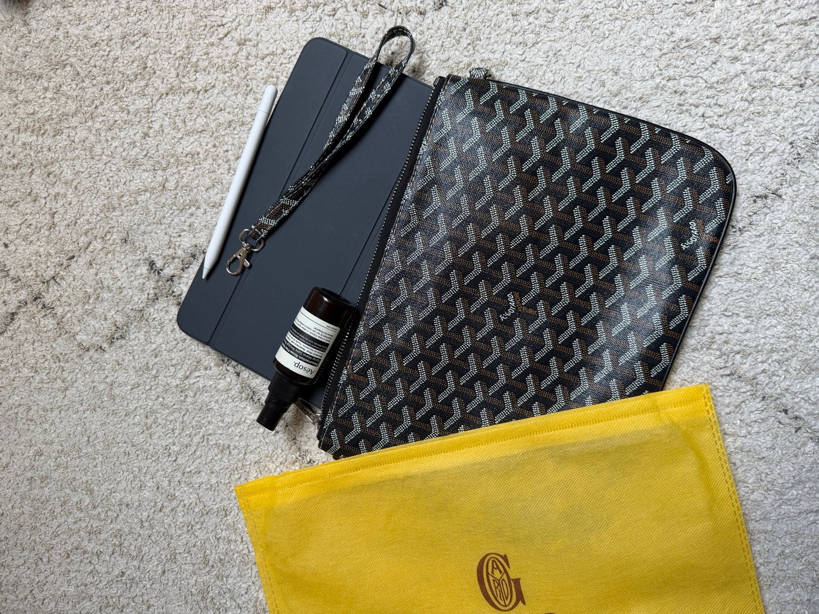 1 op 1 Goyard  Pouch Zwart Nieuw voor dagelijkse accessories, Ophalen of Verzenden, Nieuw, Zwart, Overige typen
