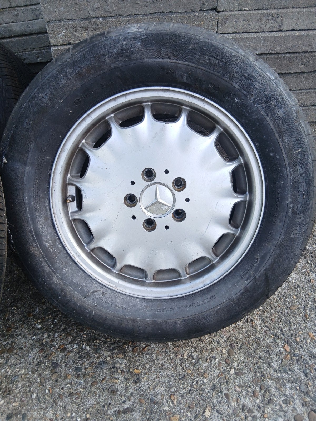 Mercedes-Benz Velgen met Zomerbanden 235/60 R16, Ophalen, Gebruikt, 16 inch, Banden en Velgen