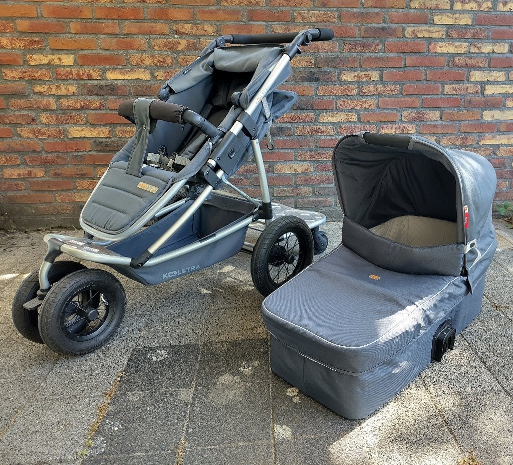 Koelstra Latinique kinderwagen + reiswieg - zeer compleet, Kinderen en Baby's, Kinderwagens en Combinaties, Gebruikt, Verstelbare duwstang