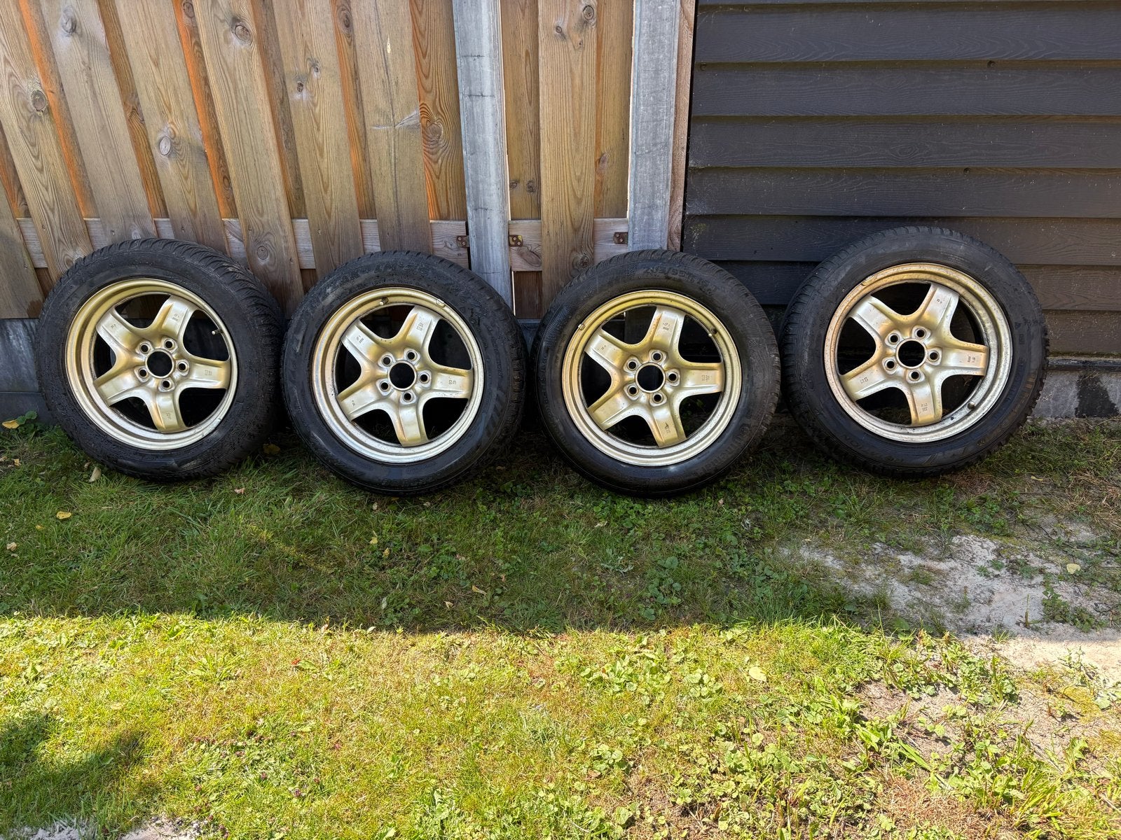 Winterbanden met stalen velgen 5x108 205/55 R16, Ophalen, Gebruikt, 16 inch, Banden en Velgen