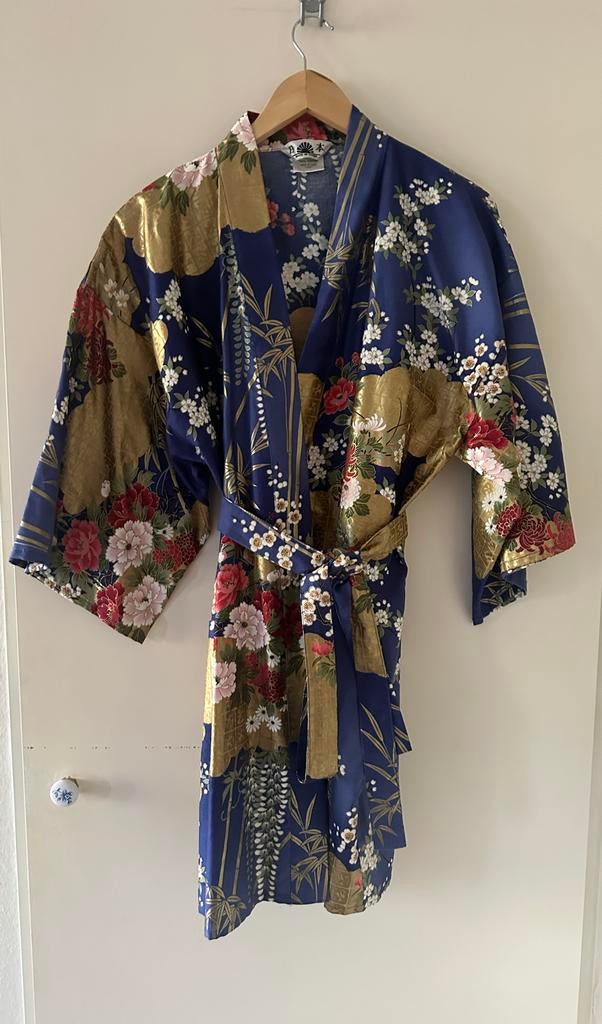 Vintage Japanse Kimono - Blauw met Bloemen en Goud, Maat 38/40 (M), Blauw, Nieuw, Ophalen of Verzenden