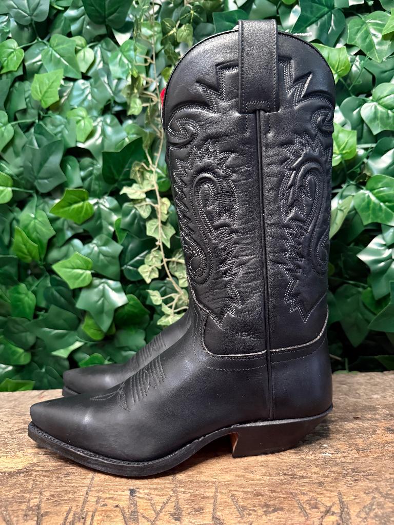 prachtige volledig leren laarzen van Sendra maat 38
