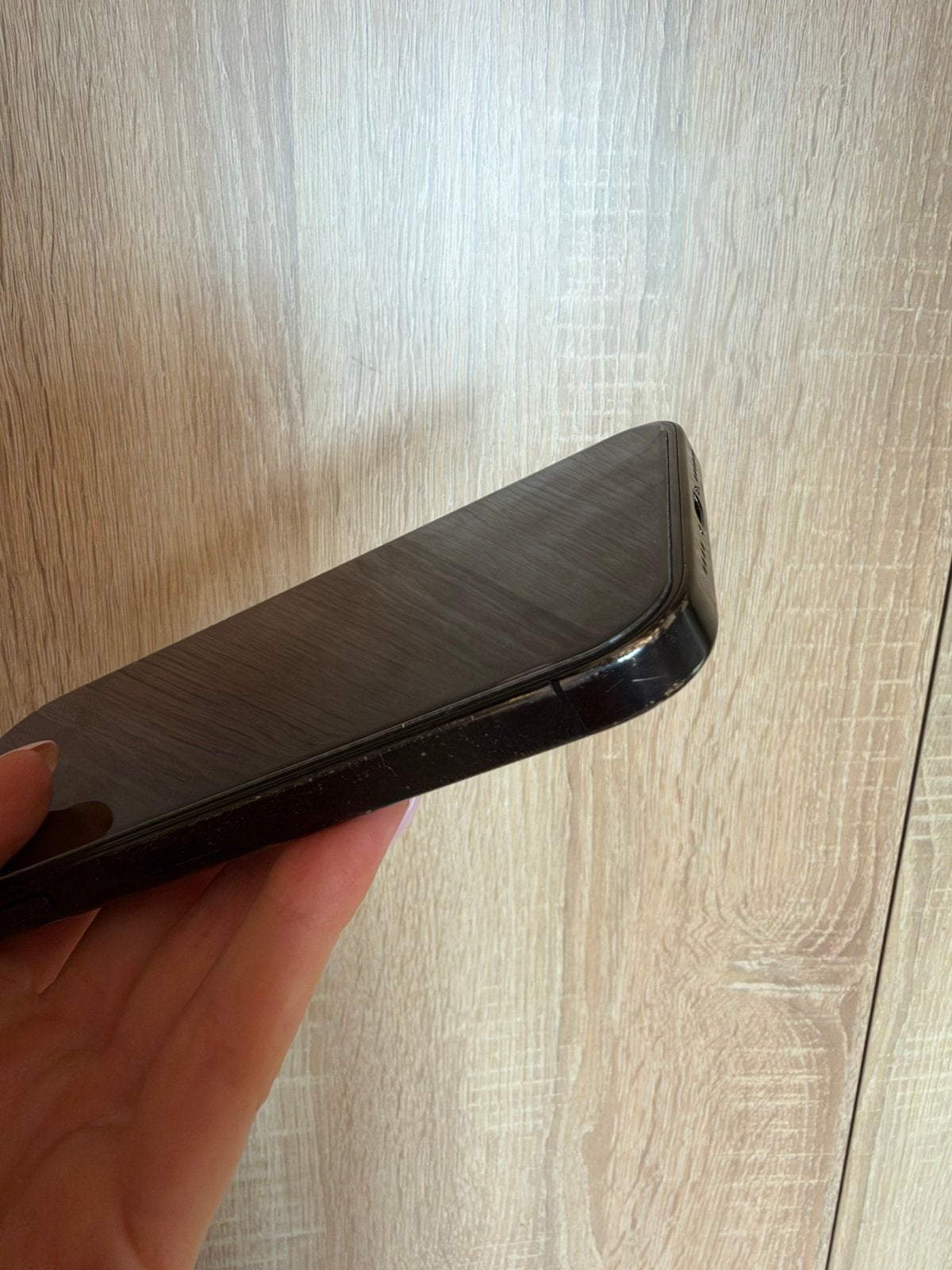 Foto 6 van Iphone 16 pro max 256gb zwart 90% batterijconditie