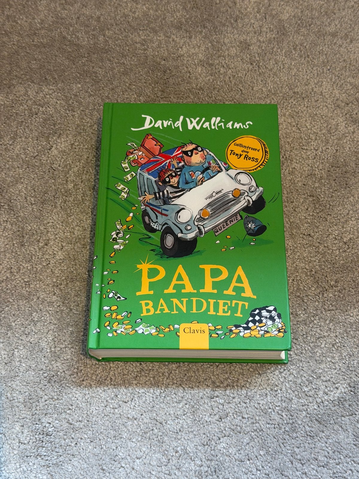 David Walliams - Papa Bandiet (Zo goed als nieuw), Boeken, Ophalen of Verzenden, Zo goed als nieuw, Fictie algemeen