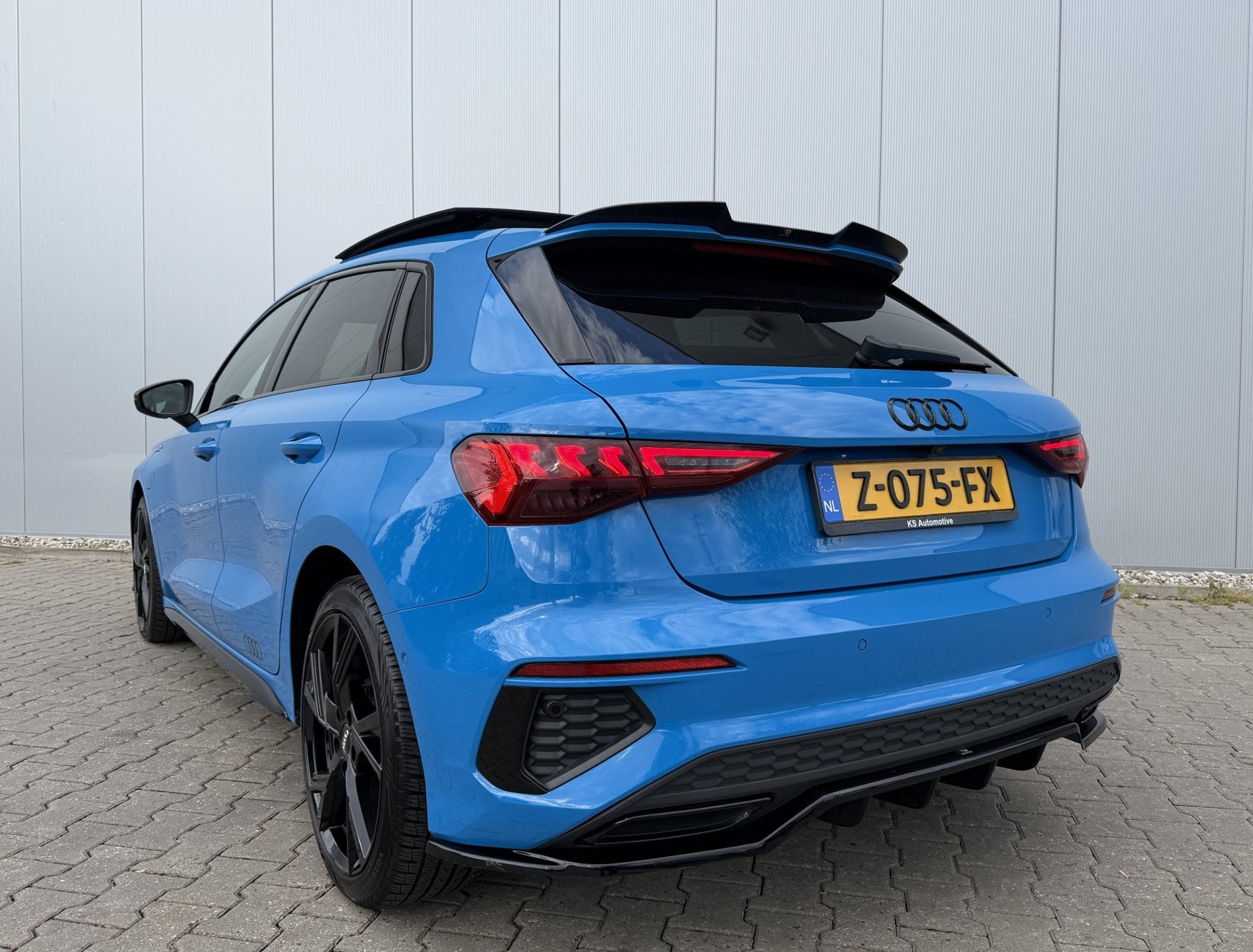 Audi A3 Sportback 40 TFSI e S-Line 204PK | Pano | LED | HUD, Auto's, Audi, 8 kWh, Gebruikt, Euro 6, 4 cilinders
