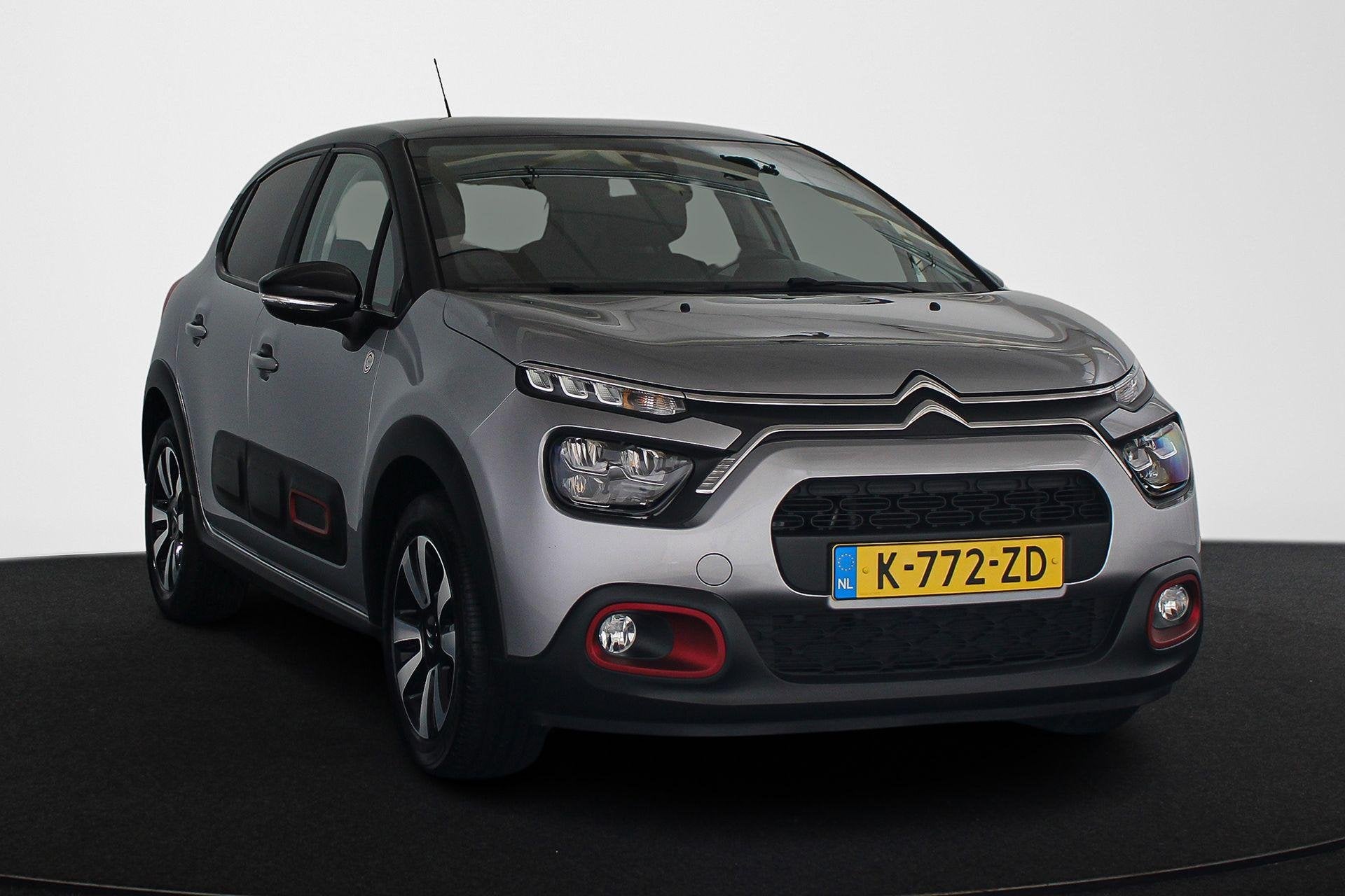 Citroen C3 1.2 PureTech C-Series Navigatie Apple CarPlay Lic, Voorwielaandrijving, 83 pk, Euro 6, 1199 cc