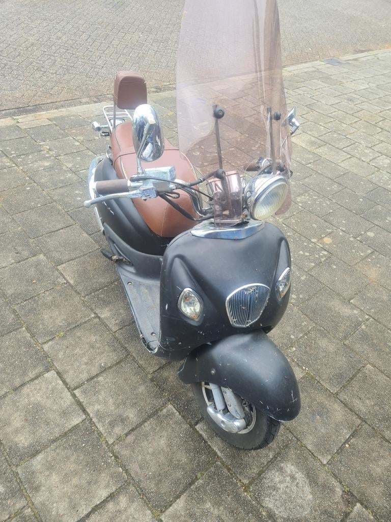 Lasouris scooter met wok, Fietsen en Brommers, Snorfietsen en Snorscooters, Ophalen of Verzenden, Gebruikt, Benzine, Overige merken