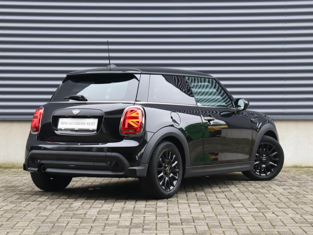 MINI 3-deurs One | Classic + Sportstoelen + Apple Carplay +, Voorwielaandrijving, Parkeersensor, Stof, Gebruikt