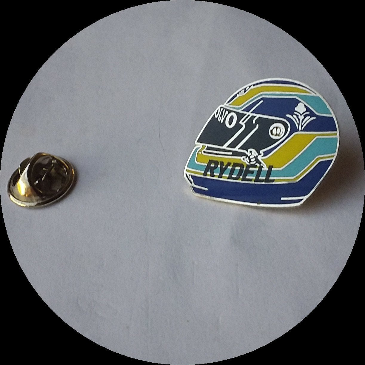 VOLVO rallysport pin, RYDELL, Ophalen of Verzenden, Zo goed als nieuw, Transport, Speldje of Pin