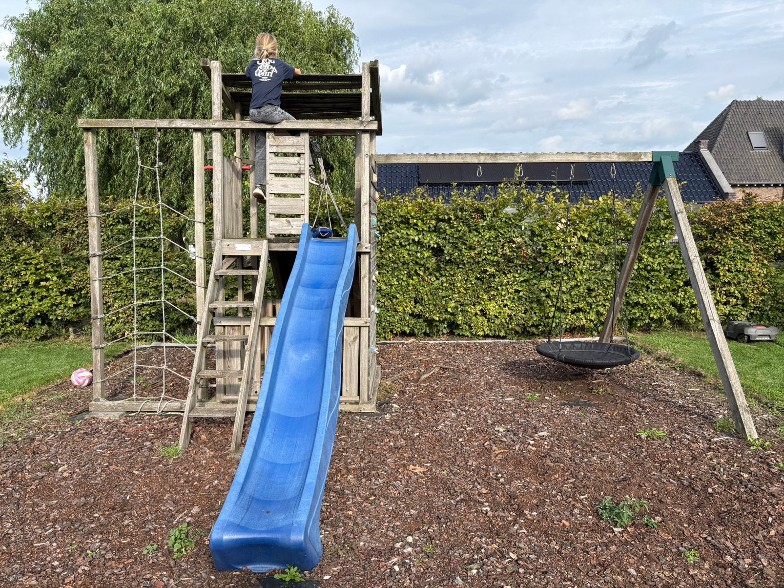Speeltoestel incl. glijbaan en schommel, of losse onderdelen, Kinderen en Baby's, Ophalen, Gebruikt, Klimnet