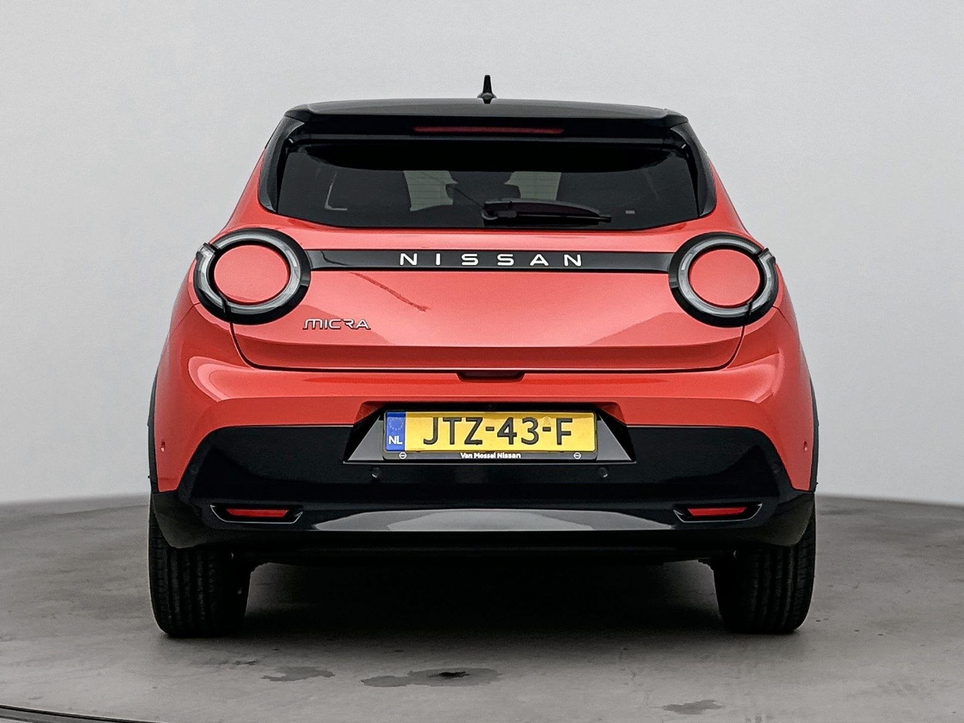 Nissan Micra EVOLVE 52 kWh | Apple Carplay & Android Auto |, 150 pk, Leder en Stof, Origineel Nederlands, 500 kg
