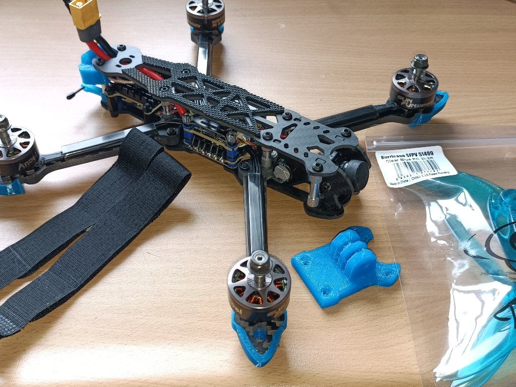 Aanbieding: Feestyle drone Mark225 - 5 inch (nieuw), Hobby en Vrije tijd, Modelbouw | Radiografisch | Helikopters en Quadcopters