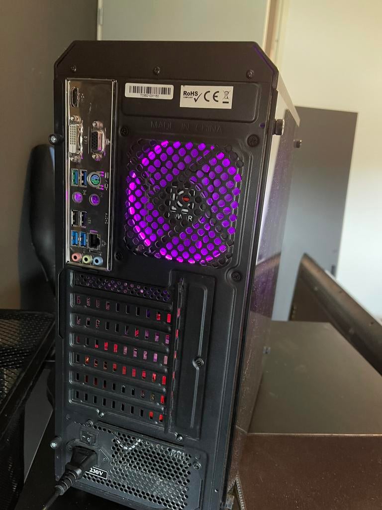 Inter-Tech SL-500 TBO Gaming pc, Computers en Software, Pc- en Netwerkkabels, Nieuw, Ophalen of Verzenden