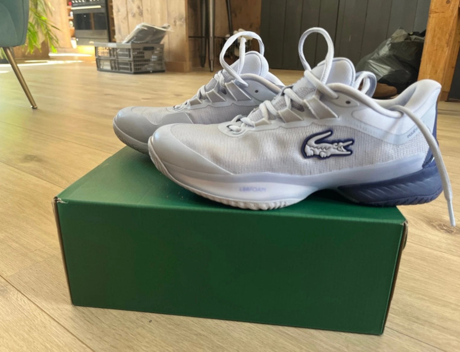 Lacoste Sportschoenen - Zo goed als nieuw, Ophalen of Verzenden, Zo goed als nieuw, Wit, Sneakers of Gympen