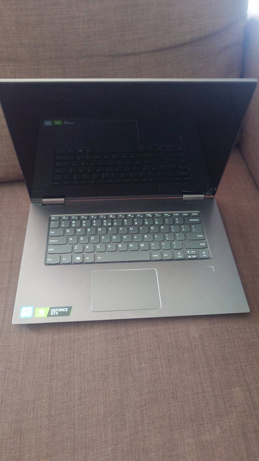 Lenovo Yoga 730-15IWL laptop met beschadigd scherm, Computers en Software, Windows Laptops, Ophalen, Gebruikt, Met videokaart