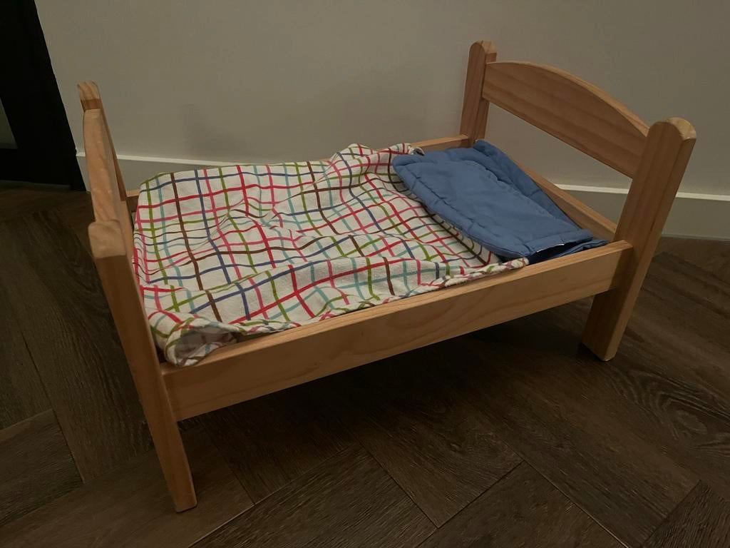IKEA Duktig poppenbedje compleet met beddengoed, Ophalen, Zo goed als nieuw, Overige typen