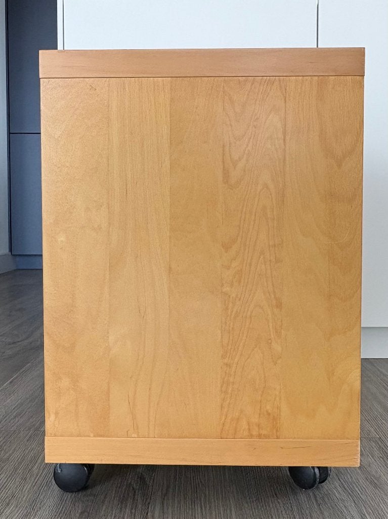 IKEA audio-/nachtkastje, kleur berkenfineer, Ophalen, Gebruikt