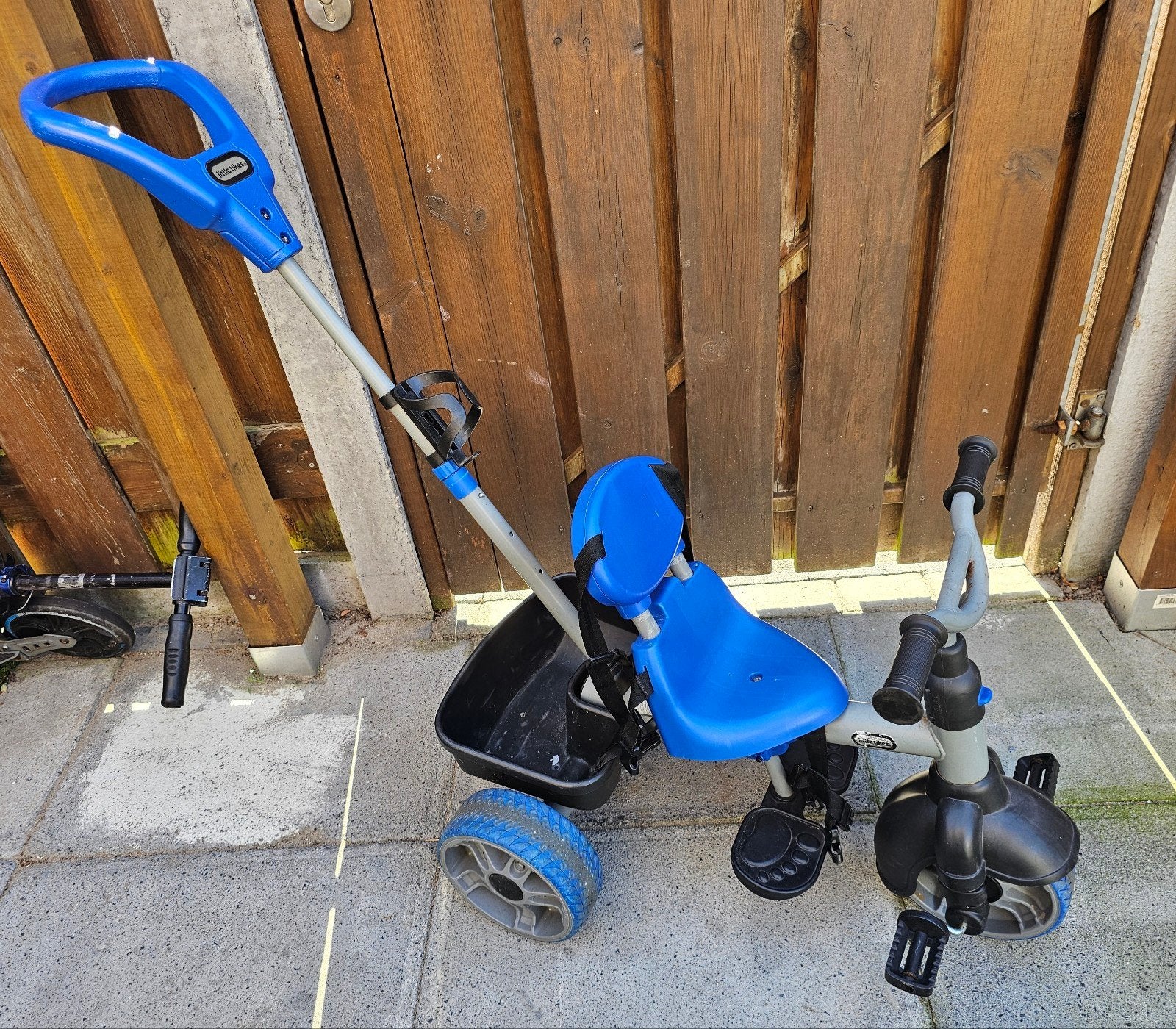 Little Tikes driewieler met duwstang en verstelbare zitting, Ophalen, Gebruikt, Little Tikes, Duwstang