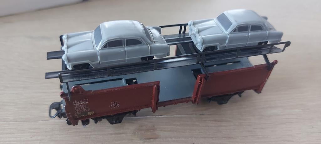 Märklin autotransportwagen Deutsche Bahn+2 Ford Taunus 12 m, Wisselstroom, Wagon, Ophalen of Verzenden, Zo goed als nieuw