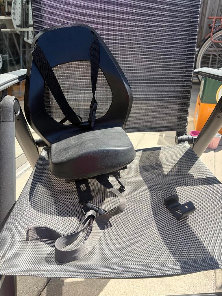 Yepp junior achterzitje, Fietsen en Brommers, Fietsaccessoires | Fietsstoeltjes, Ophalen of Verzenden, Zo goed als nieuw