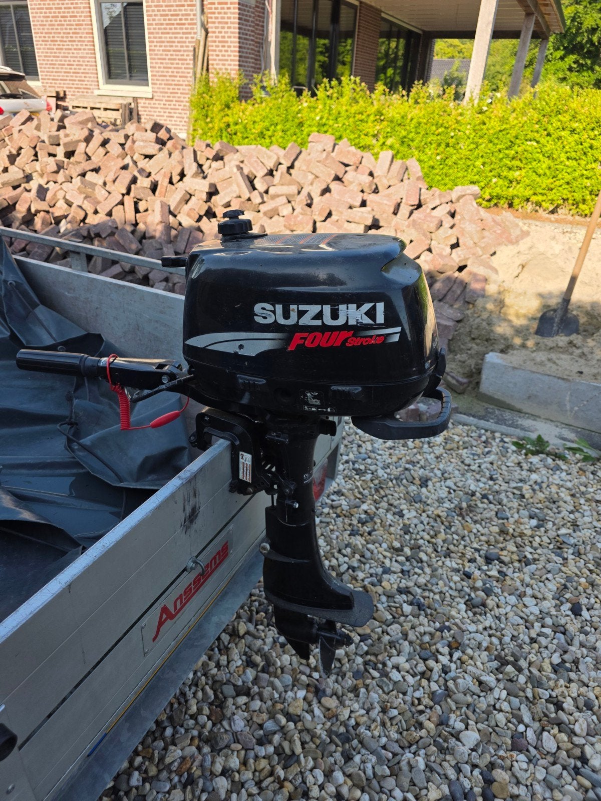 Nette suzuki 4 takt 5pk buitenboordmotor, Ophalen, Zo goed als nieuw, Motor en Techniek, Zeilboot of Motorboot