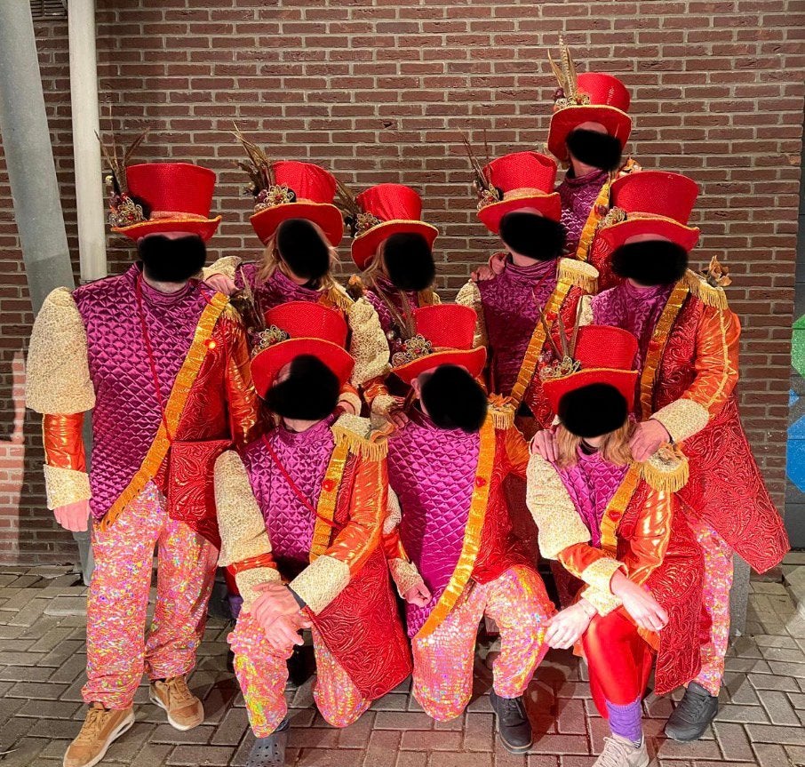 Mooie Loopgroep 11 personen, Kleding | Dames, Ophalen, Zo goed als nieuw, Maat 46/48 (XL) of groter, Carnaval