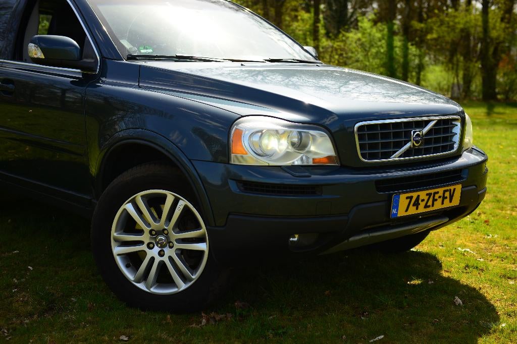 Volvo XC90 2.4 D5 Geartronic 7-SEATER 2008 Blauw (Summum), 241 €/maand, Blauw, 7 stoelen, Diesel